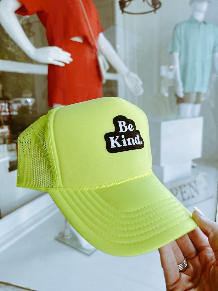 Thecapstore1's tweet image. Today's bread 🧢🧢🧢 #capfest #flyshit #litty #wavy #trending #streetfashion #youth  please RT and like and patronize 😁.