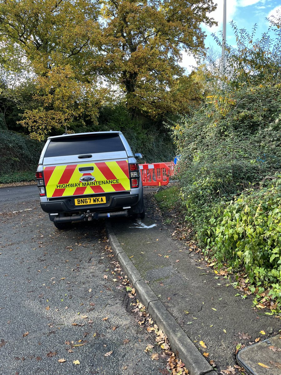 Tragic Toys tweet media