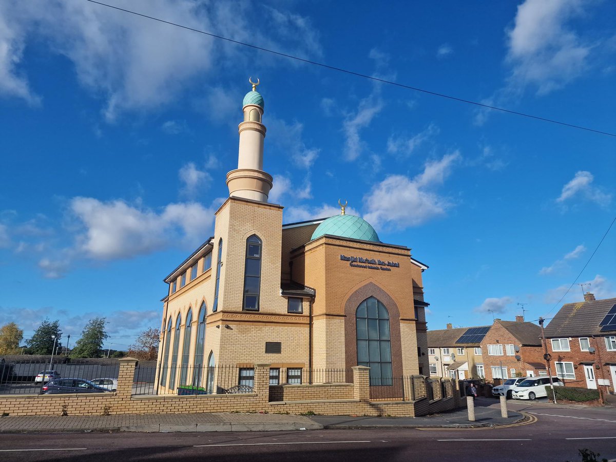 HickmanAndSmith's tweet photo. Hickman &amp; Smith Architects have been privileged to visit two mosques Masjid Muadh ibn Jabal and Masjid Umar as a team CPD and research for a new project! https://t.co/KV7Zex16RK