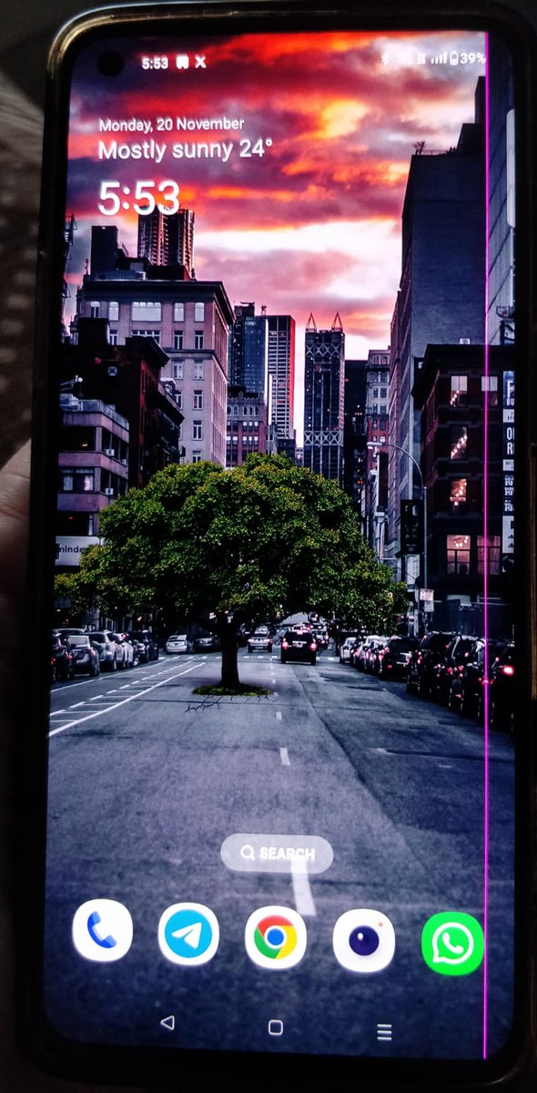 DsouzaTerry's tweet photo. @OnePlus_Support @OnePlus_IN Again display issue?
Just got the display repaired for #oneplus 9r couple of months back. Again today display gone bad. Pathetic. https://t.co/dHsjFnTLnx