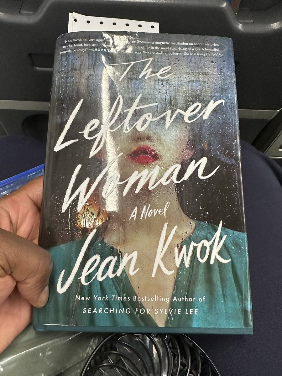 @JeanKwok I’m on an early flight reading your book! #TheLeftoverWoman it’s so good omg the big twist in the club!!!! 😳 I can’t put this down!! It’s so good!!! WOW!!!