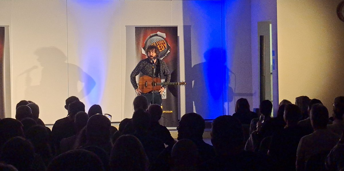 What an amazing night on Saturday in Western Park, Leicester. Massive thanks to <a href="/HanSilvo/">Hannah Silvester</a> Kevin Hudson, Kent Cameron, <a href="/MickyPKerr/">Micky P Kerr</a> and <a href="/jaynealecomedy/">Jason Neale</a>.
Big shout out to Peril Design, <a href="/TripleCeePee/">CaptainColino</a> and <a href="/HuxleysbarUk/">HuxleysbarUK</a>. We'll be back....