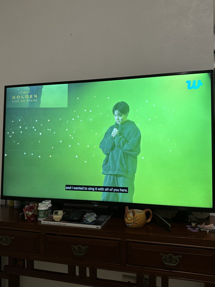 Nangis bgt woyyyyy #GOLDEN_JungKook