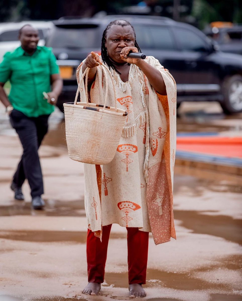 Zanzibar ya <a href="/DrHmwinyi/">Dr Hussein Ali Mwinyi</a> ni neema tupu.