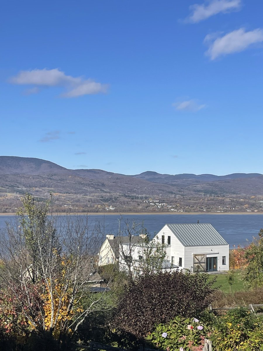 I visited my beautiful hometown Quebec City a couple of weeks ago and visited friends at Ile D’Orleans, Québec, a stunning island just a short drive from Quebec City. The apple farms are one of the attractions to the island and the breathtaking scenery <a href="/quebeccity/">Quebec City</a>