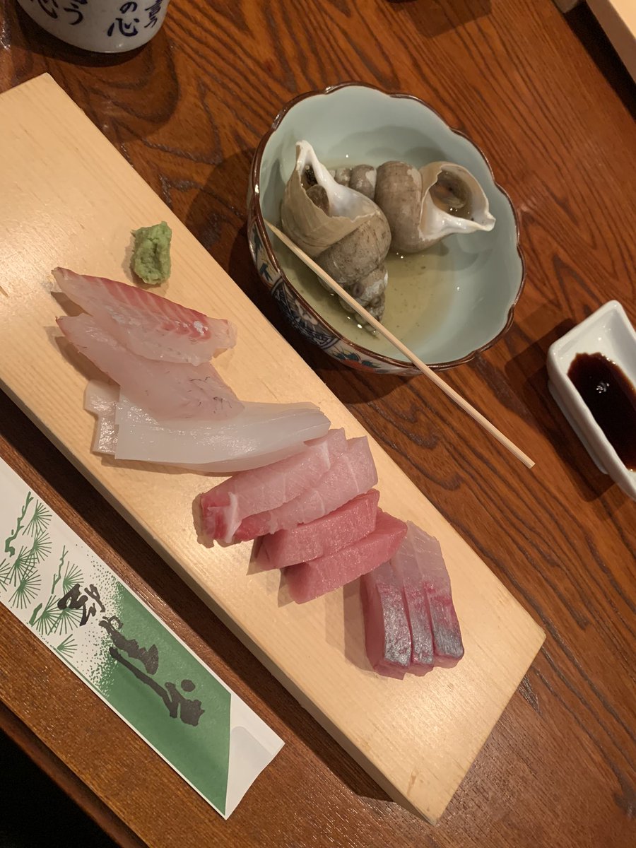 Rima_Akucafe's tweet photo. 美味しいお寿司食べてきた！
お母さんのお友達とお誕生日会✌️ https://t.co/KZwNnxbgty