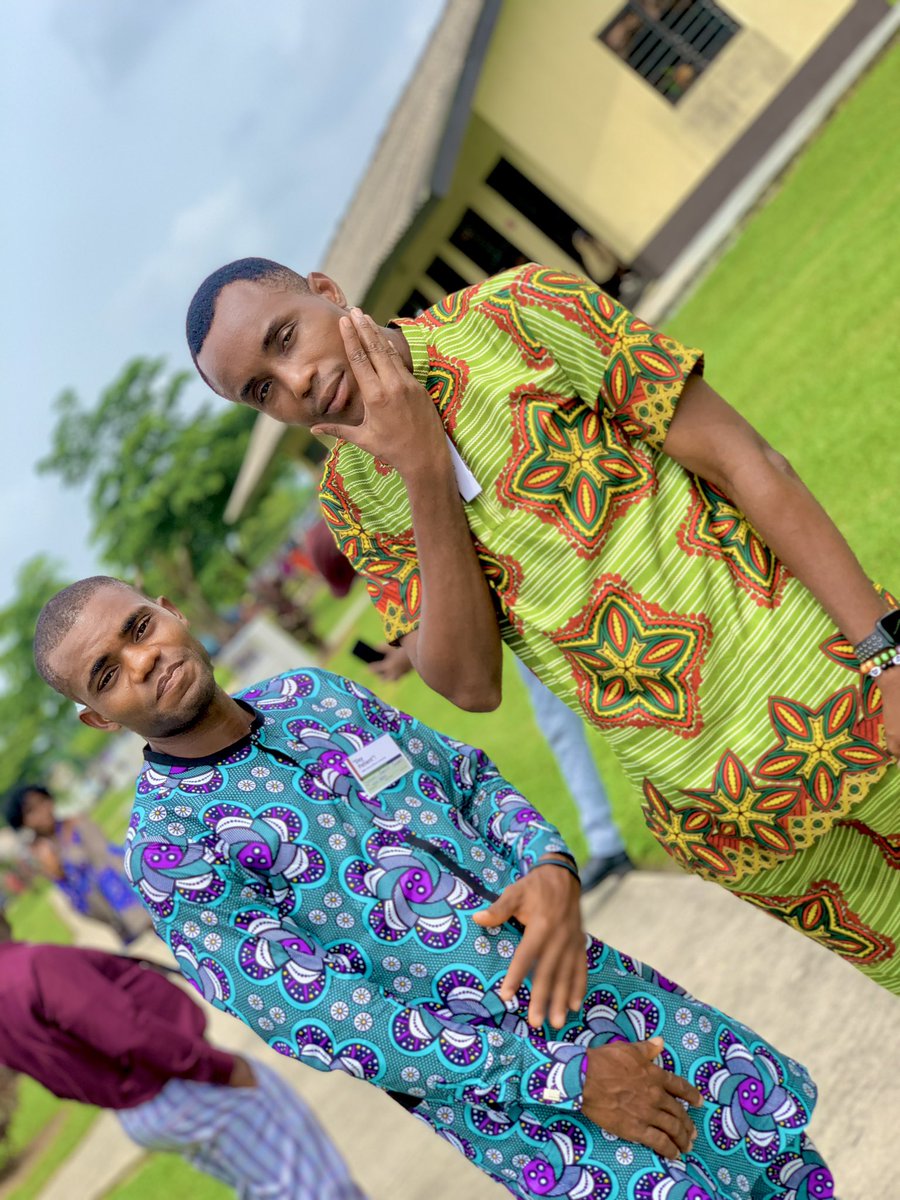 Christopheroo's tweet photo. Dey patient, DAY 1. #bighappyfamily #jwconvention #getpatience #jw #fridayvibes   #deypatient https://t.co/QODPM4Lid1