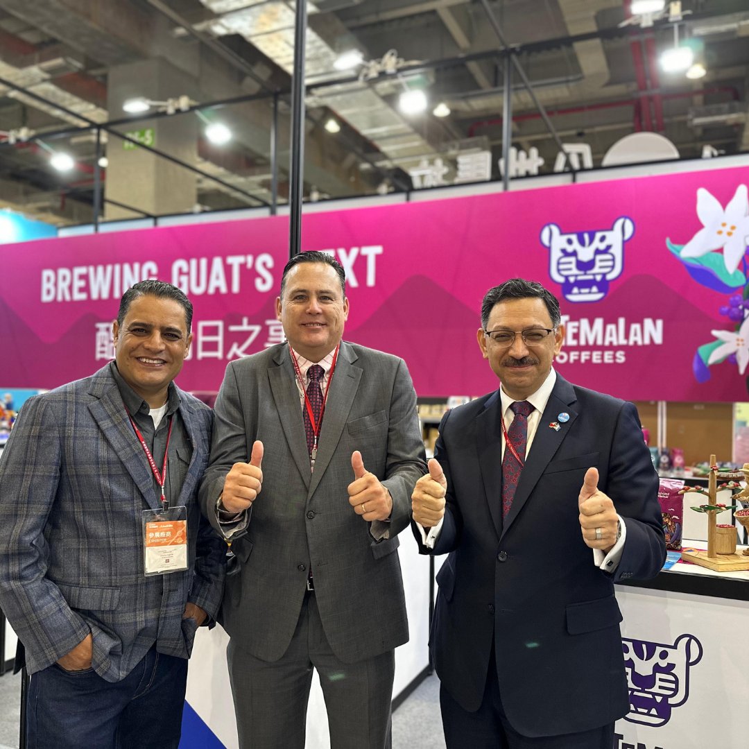 Guatemalacoffee's tweet image. #GuatemalanCoffees are taking Asia by storm!

We are grateful to @cato_tw and the Guatemalan Embassy in Taiwan (@MinexGt) for supporting our participation at the Taiwan International Coffee Show.

#GuatemalanCoffees #GuatsNext