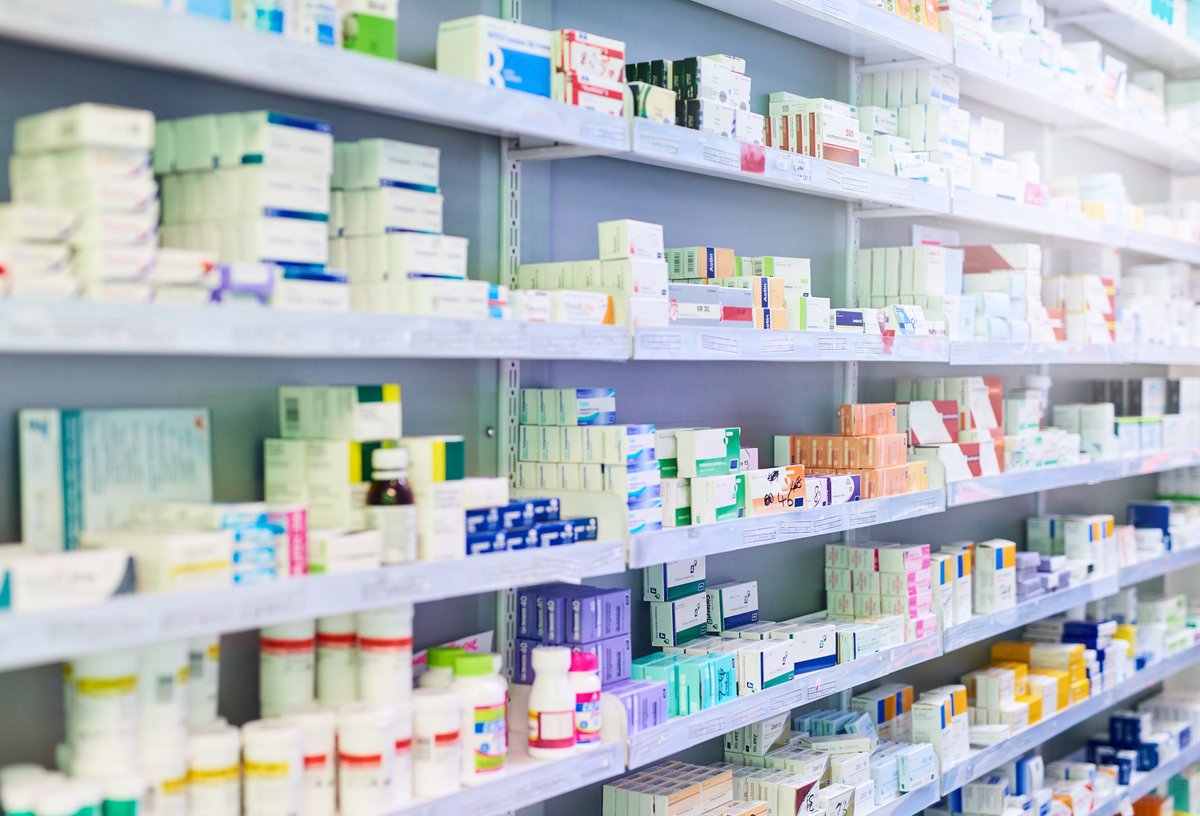 lshubwales's tweet photo. Exciting news! 📢

The new electronic prescription service has been launched in #Wales!

The new service allows GPs to send prescriptions electronically directly to a patient’s pharmacy, making the prescribing of medicines much easier and more efficient ⚡️

The new service will be available across Wales from January 2024: https://t.co/pUvXgYbpy7