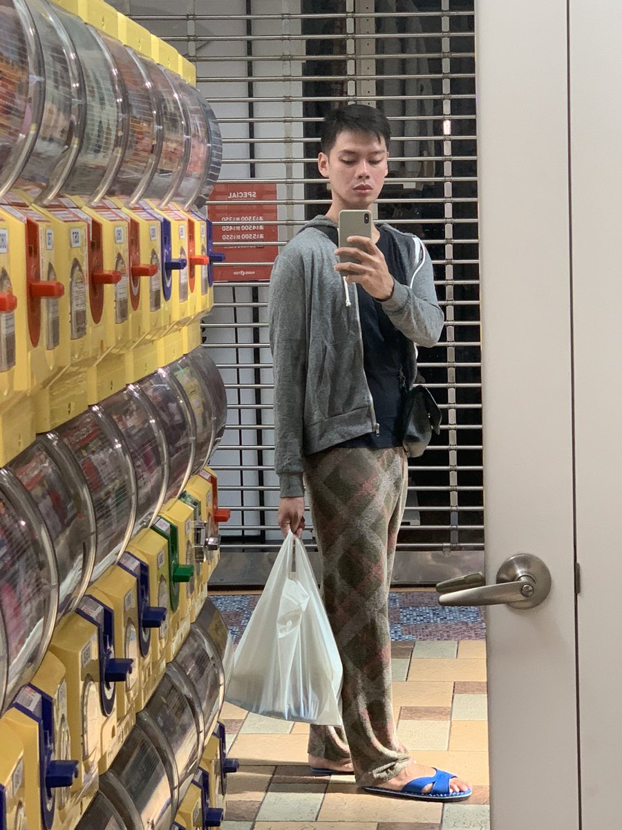 chaughmbae's tweet photo. When in Taiwan 📍 https://t.co/XwrNVAUGp6