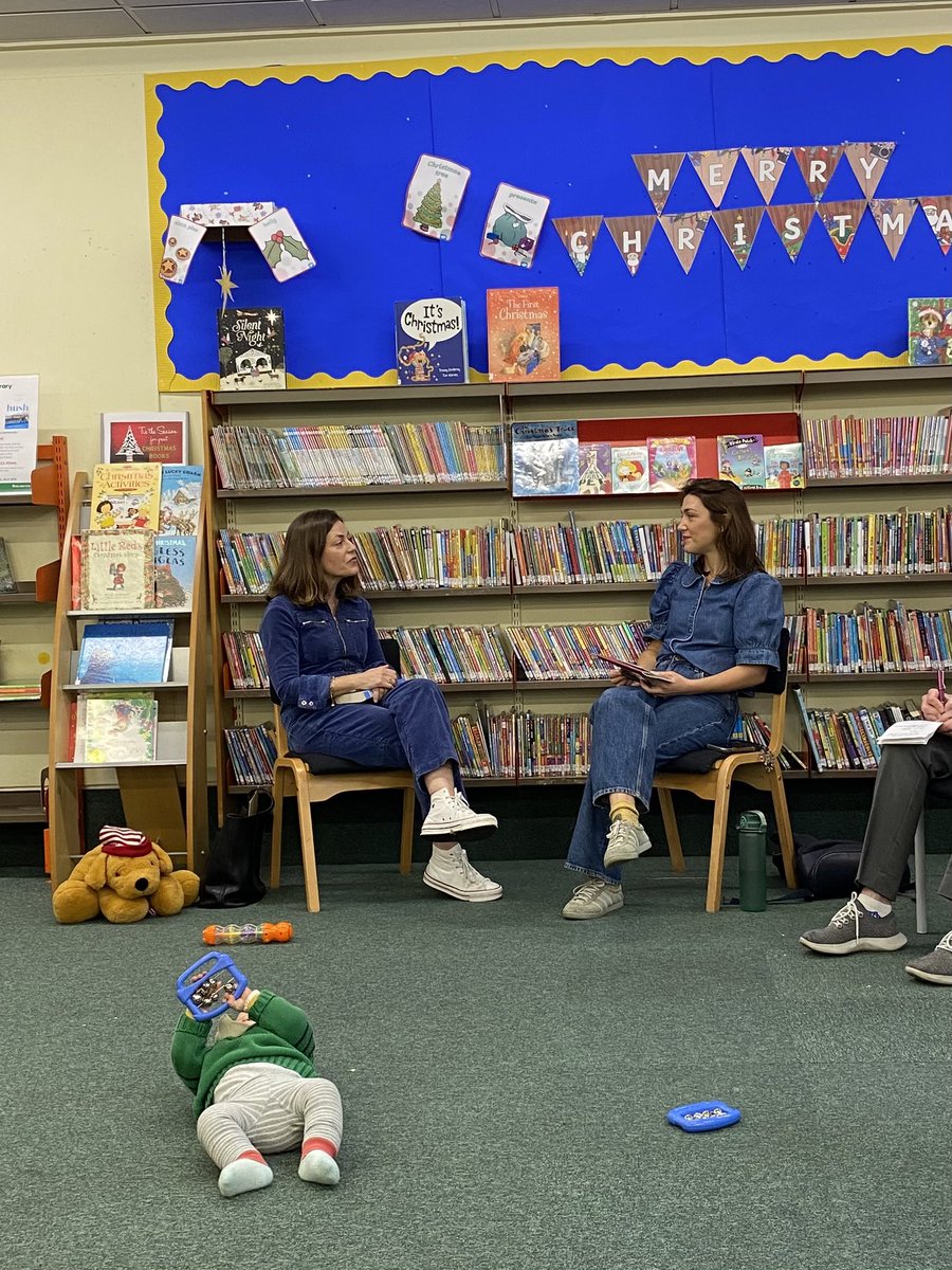 Arthur greatly enjoyed his first author talk at Archway library today, thank you <a href="/katemax/">Kate Maxwell</a> <a href="/MsEmilyFreud/">Emily Freud #TheCliffhanger</a> @Islingtonlibs