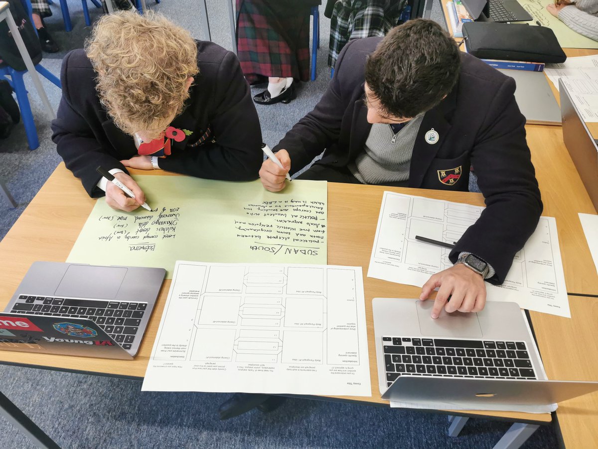 MountKellyGeog's tweet image. A geography writing workshop for @Mount_Kelly A level Geographers focusing on structure, sugar paper planning, online research and timing. Then peer assessing each other and identifying knowledge and understanding , analysis, evaluation and coherence. #itstheclimb