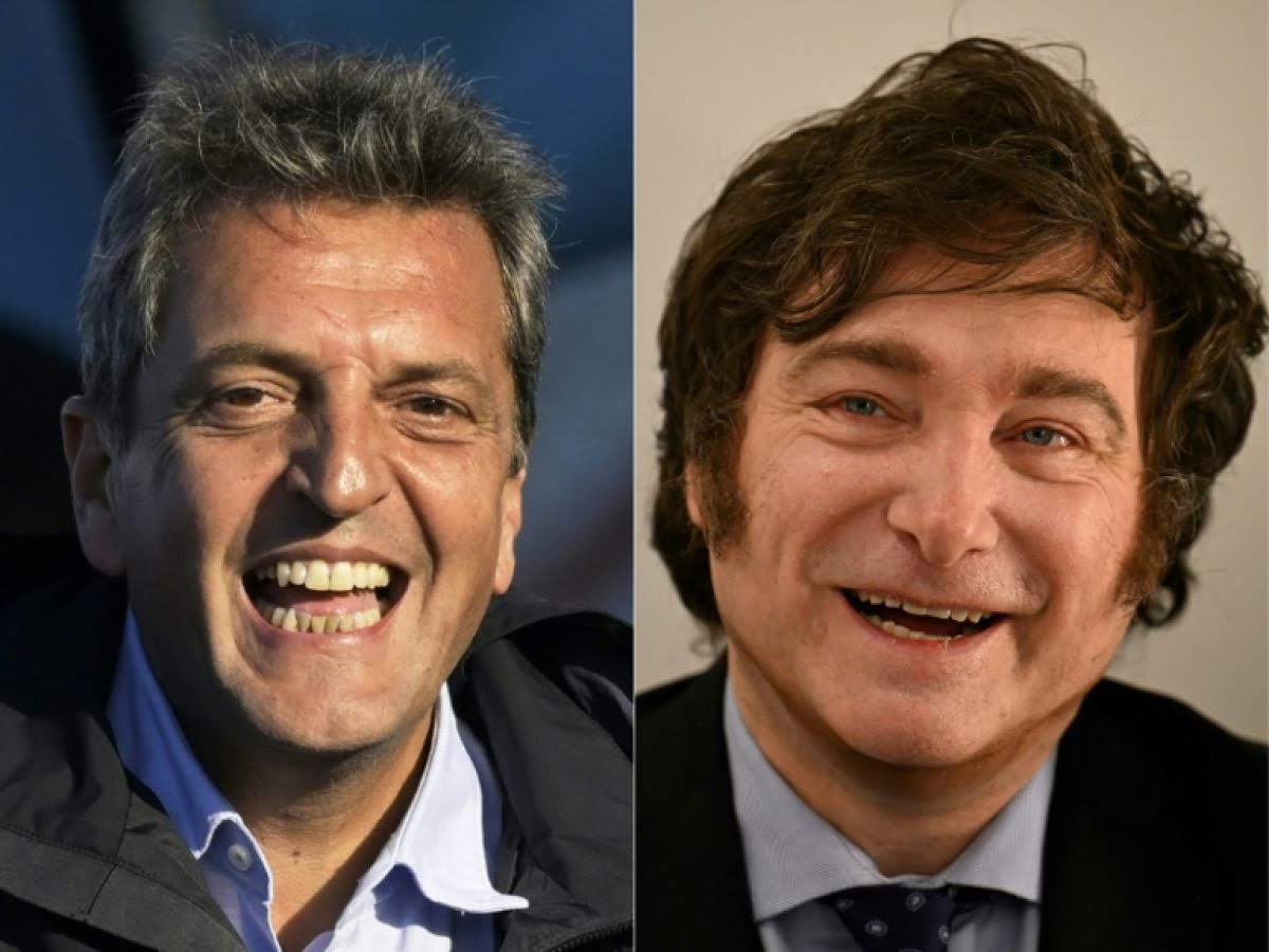 Pedbarbe's tweet photo. Datos random que nadie pidió.
¿En qué distritos sacaron más diferencia ambos candidatos?  Y un dato curioso que tampoco pidieron https://t.co/yT3SDeNHk5