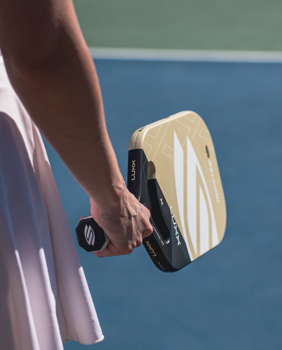 SelkirkSport's tweet photo. LUXX looking good on the court!! 🤩🔥
#WeArePickleball #WeAreSelkirk #CommitmentToExcellence #CustomerService #Luxx #LuxxControlAir #FutureOfPickleball https://t.co/YHz4m2vlz5