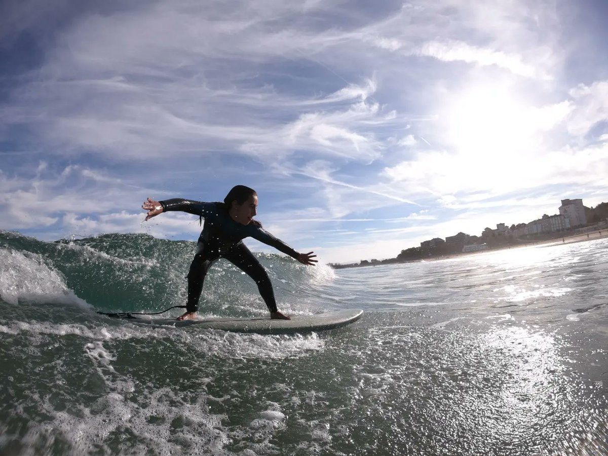 surfmolinucos's tweet photo. Great ☀️ surf 🏄‍♂️ weekend 💙 #escueladesurfmolinucos https://t.co/pH2xJsW90L