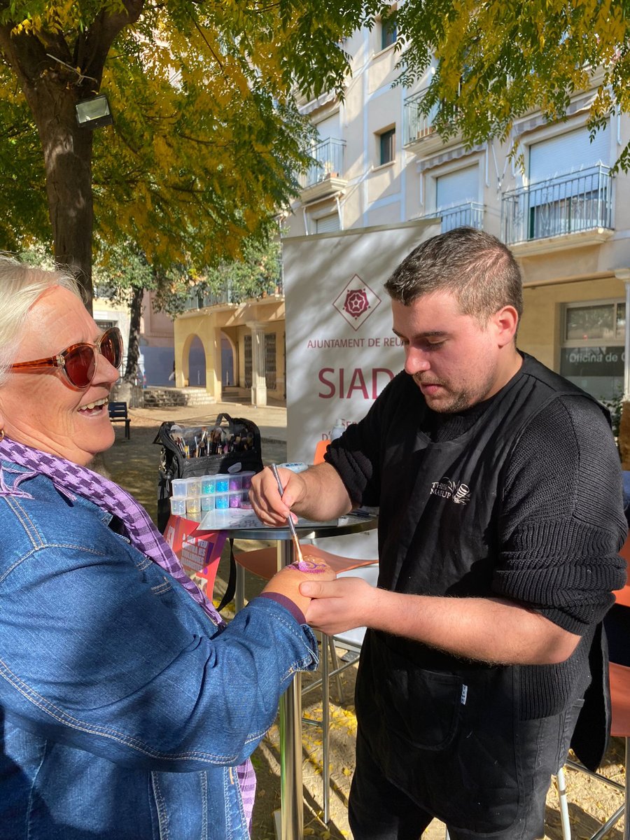 reus_cat's tweet photo. Avui han començat les activitats amb motiu del #25NReus, Dia Internacional per a l'Eliminació de la Violència envers les Dones 

➡️ Del 13 al 30/11 podeu visitar l'exposició de cartells als Rentadors del Casal de les Dones.

❗ Consulteu-les totes aquí 🔗 https://t.co/lEFH40Kh9R https://t.co/wTR1rMBV5D
