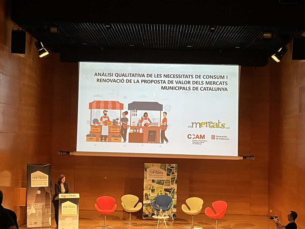 joansantboi's tweet photo. L'importància dels mercats municipals !!Gran feina de @ccamcat amb @agnesrussinol @Jordi_Torrades @raurell_marta . La relació amb el territori important feina de futur @santboicomerc #comercdeproximitat
Acompanyat amb @SBempresacomerc https://t.co/Wf2schJFOp
