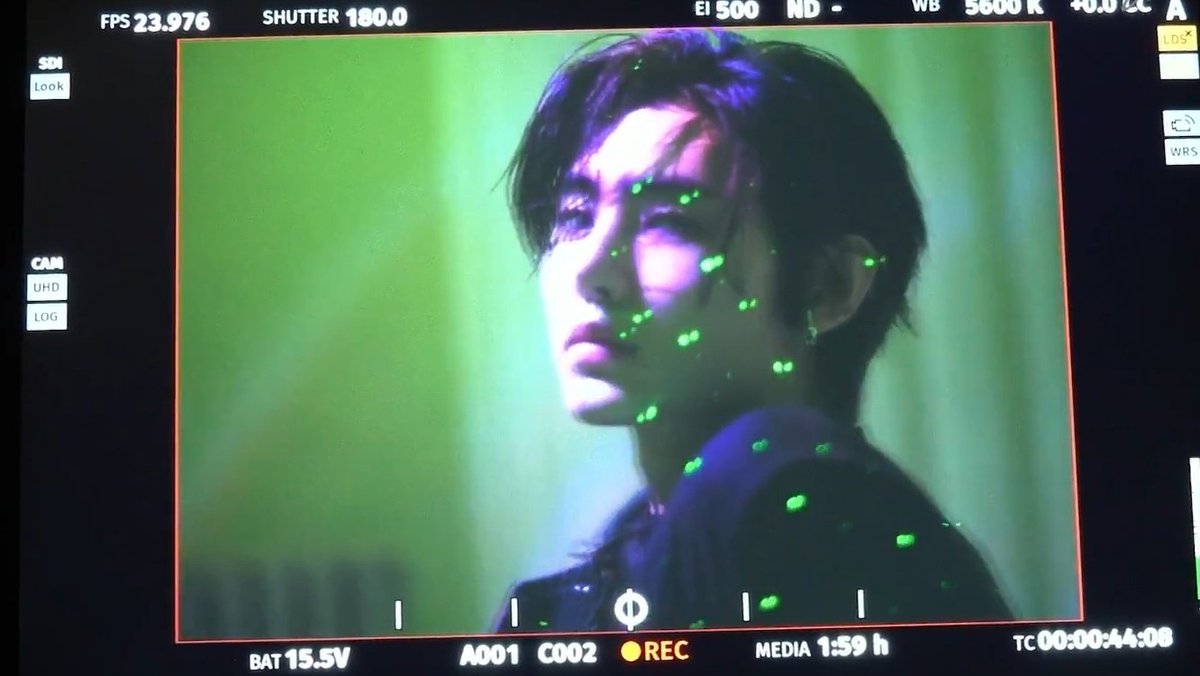 archiveofhoon's tweet photo. how is he real https://t.co/pFfUOAsi46