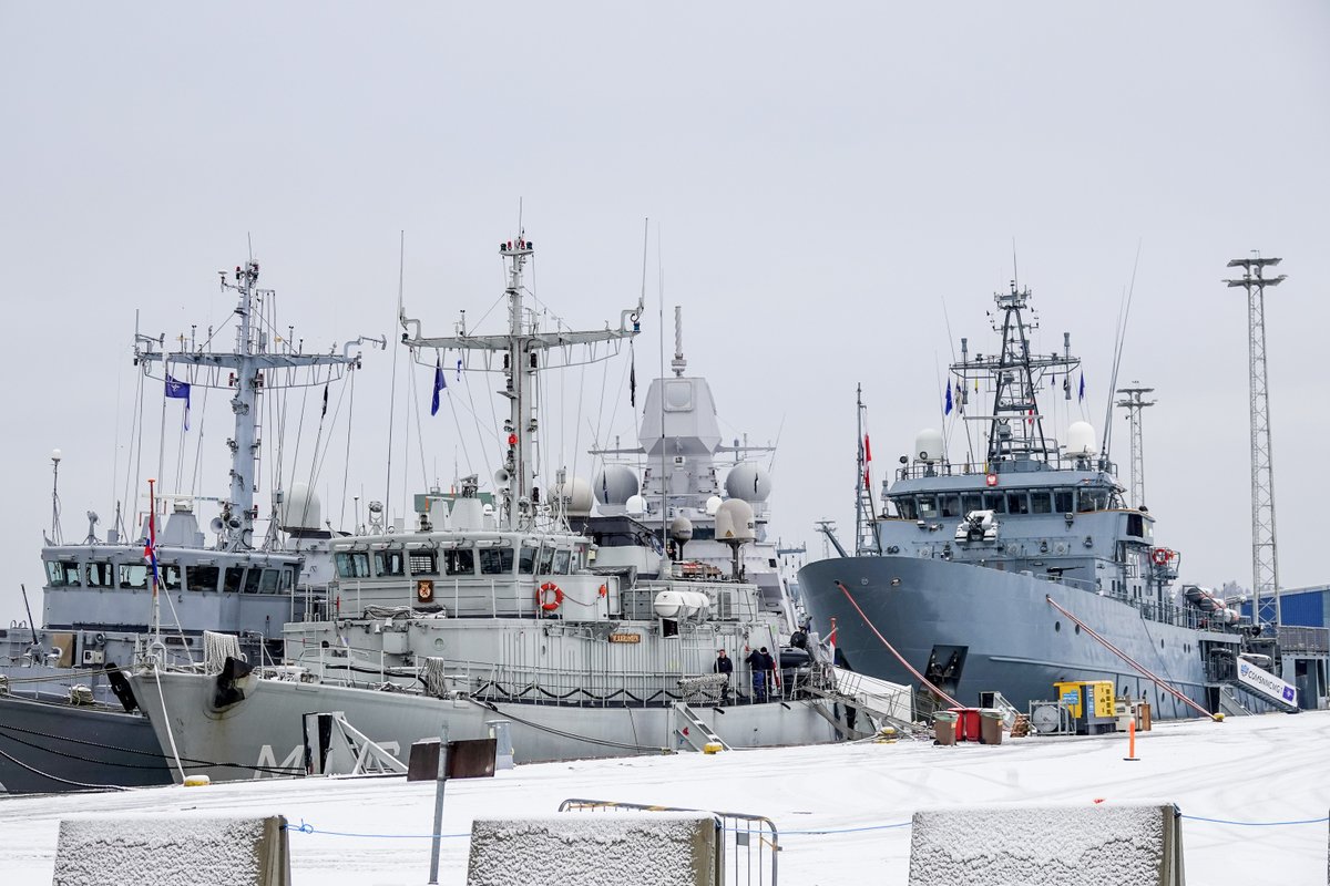 First major naval exercise led by Finland🇫🇮 as a member of #NATO - Freezing Winds 23❄️🌬️ kicks off today in Turku. For the next two weeks 🇫🇷🇩🇪🇳🇱🇵🇱#SNMCMG1 vessels will conduct naval operation together with allies. Exercise will geather more than 4000 personnel. #StrongerTogether