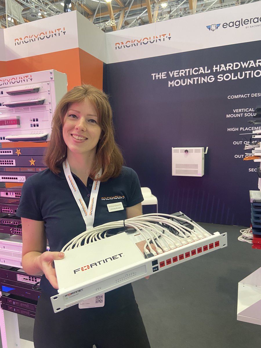 Rackmount.IT tweet media