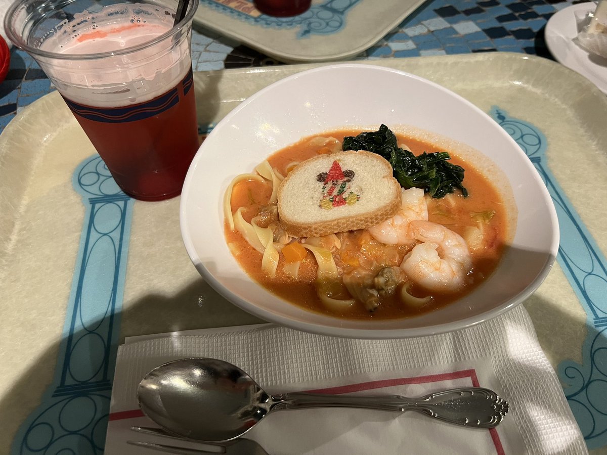 seinadisney's tweet photo. クリスマスディズニー最高😍 https://t.co/YDn4kpeCDn