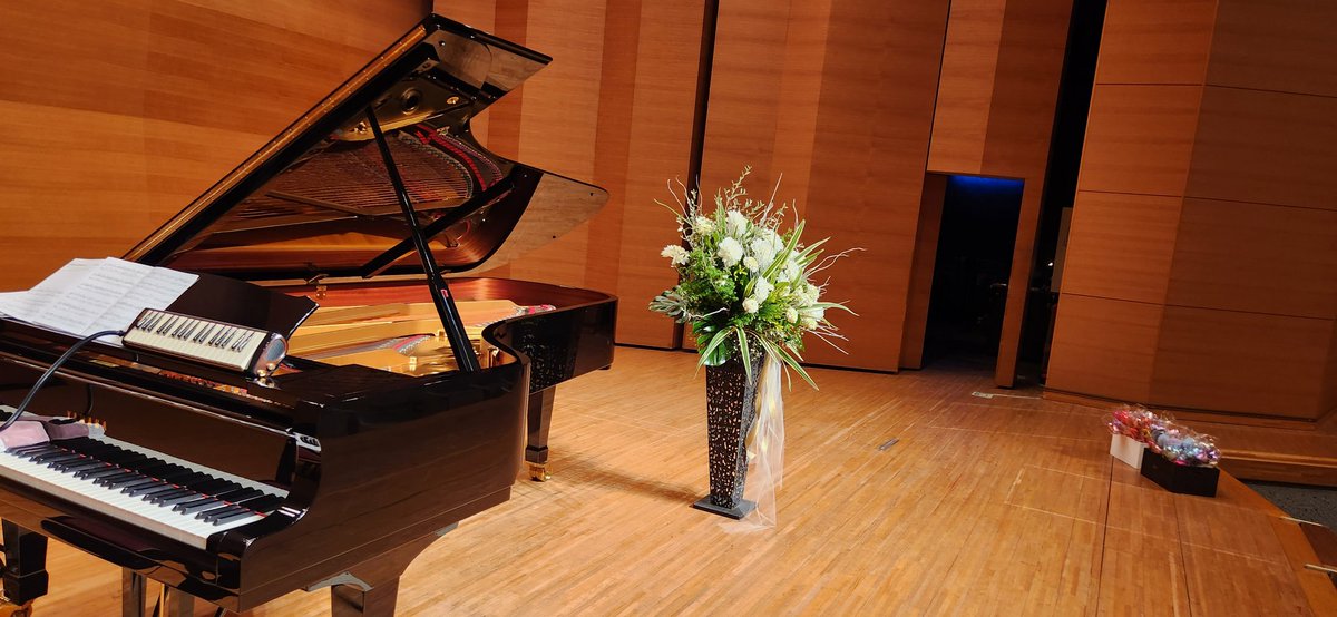音楽教室♪Plaisir♪@tnk.NAO (@plaisir_pf_nao) on Twitter photo 千葉県船橋市で音楽教室を主宰。ピアノ・リトミックを教えながらピアニスト活動中!
昨日は他のお教室の発表会でゲスト演奏してきました·͜· * 千葉県船橋市で音楽教室を主宰。ピアノ・リトミックを教えながらピアニスト活動中!
昨日は他のお教室の発表会でゲスト演奏してきました·͜· *