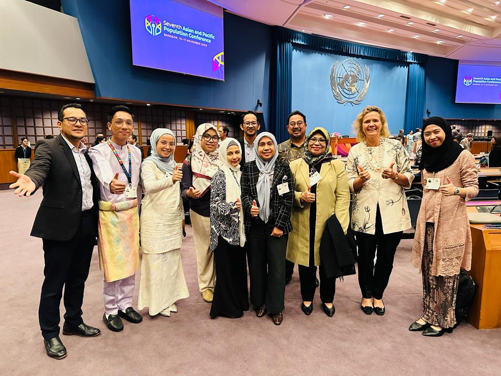 AsaTorkelsson's tweet image. Successful conclusion to the momentous #APPC7 Population Conference in #Bangkok for the vibrant delegations of #Malaysia and #Thailand !
An imporrant milestone on the road to #ICPD30 and a joy as well as honor to join !
@UNFPAAsiaPac