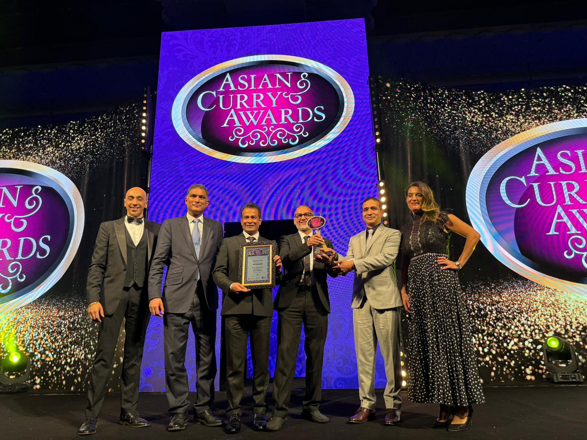 workpermitcloud's tweet photo. Yesterday was a night of flavours and distinction as WPC proudly sponsored the Asian Curry Awards. We are honoured to have the esteemed Mayor of London, Sadiq Khan, in attendance, making the evening even more special. 
#WPC #AsianCurryAwards #LondonFlavors #CommunityCelebration https://t.co/qEC6Ugq1AA