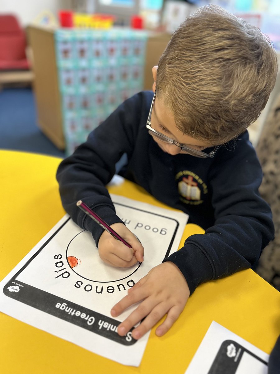 GwenfoCWPrimary's tweet photo. #GwenfoY1 celebrating #WorldsChildrensDay2023 linked with #Article45 of the #RightsOfTheChild #Spain #Espanol https://t.co/vzHcmWnadh
