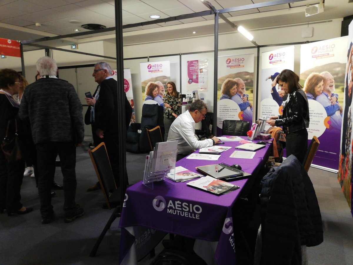 AesioMutuelle's tweet photo. #LiveTweet🔴
Cet après-midi est l'occasion pour @AesioMutuelle de présenter, lors de la 17ème salon @Defi_autonomie ses animations #prévention à destination des #seniors😊
Venez nous rencontrer et échanger avec nos experts😉 https://t.co/CJFp7PXaGt