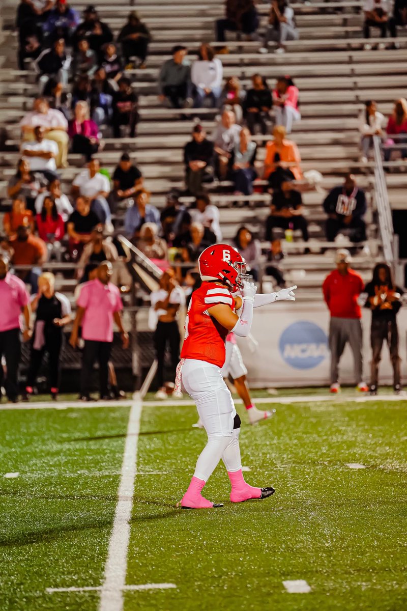SENIOR SEASON TAPE 🚨- (7 Games) 
hudl.com/v/2LzdyH
66 Tlks, 58 Solo, 3 Sacks , 2 Int  , 8 TFL