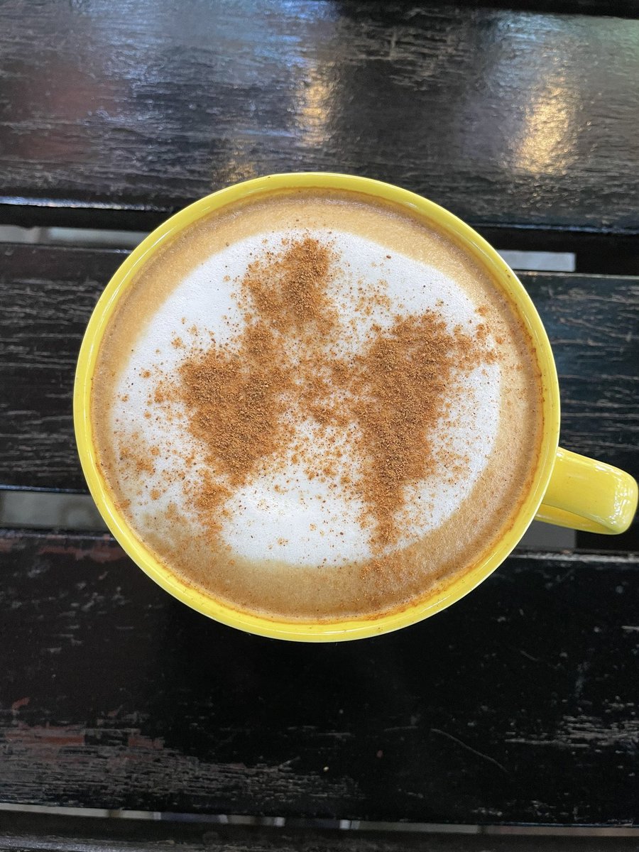 EndiroCoffee's tweet photo. Maple hazelnut cappuccino
Or
Pumpkin pie latte ?
#brewgood #endirocoffee https://t.co/k6Rpe1xWaN
