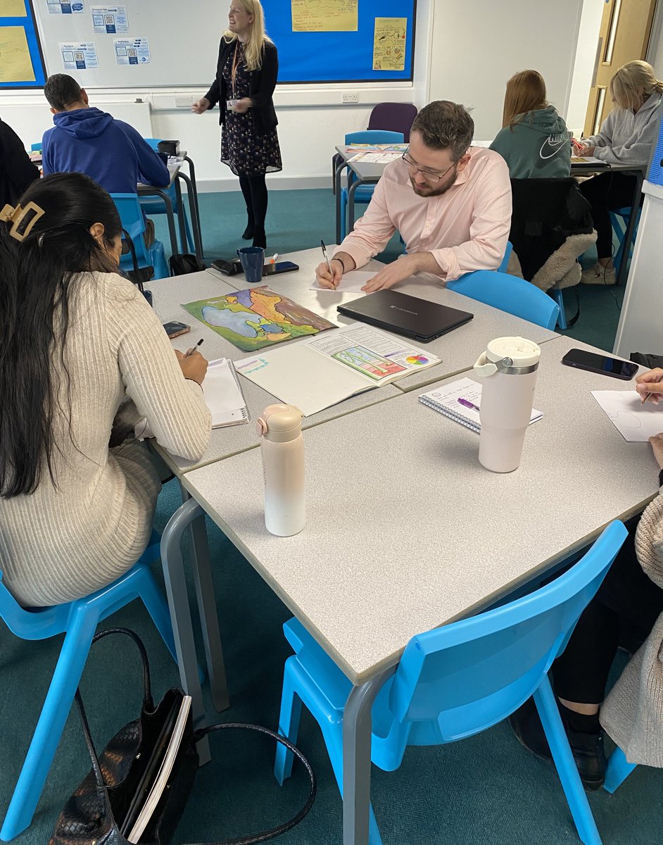 This morning's art session was led by the brilliant Becky Henson from
<a href="/crossleyheath/">Crossley Heath</a>

A superb practical art session for our SCITT trainees #SCITT #Art #ITT