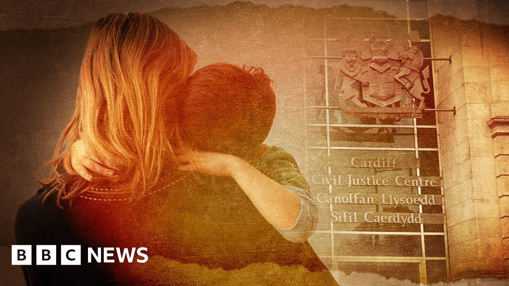 ‘I paid £30k to protect my child from her paedophile dad’ 

Read how the family court system can (and often is) manipulated to further perpetrate abuse. 

👇 READ full article:

bbc.co.uk/news/uk-674250… 

#familycourt #confrontingcoercivecontrol #emotionalabuse