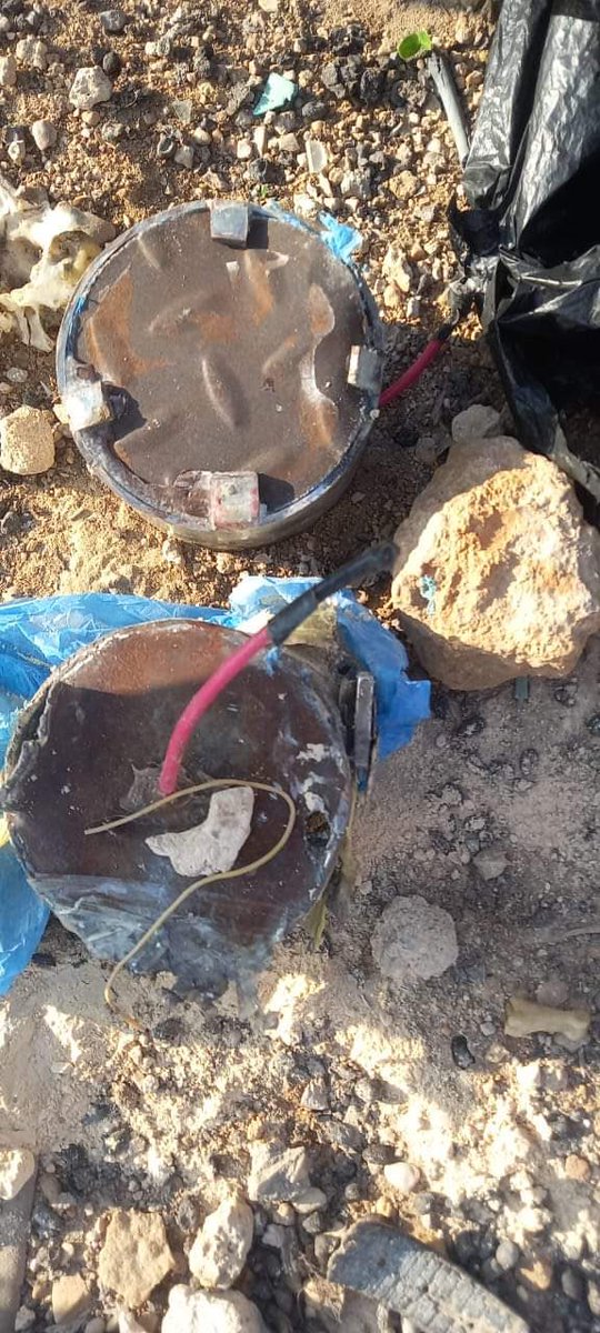 othmun1's tweet photo. Alshabab already have started smuggling IEDs into Bosaso city, soon after @HESaidADeni removed PMPF forces from their post in Galgala region and deployed into Garowe. This comes after President Deni decided to plunge #Puntland into civil war. @MukhtarAlaska @SSTHawdReserve https://t.co/THZW9ybgs1