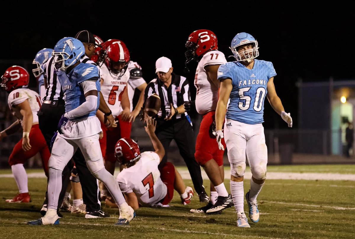 LouisKraft's tweet photo. 2024 West Rowan Recruit
# 50 Hunter Miller  6’0 215
🦅12 Sacks 
🦅15 TFLs 
🦅Two time All conference 
🦅 State qualifier in Wrestling 

https://t.co/oUAvdzzPxd https://t.co/pdzzWZECbR