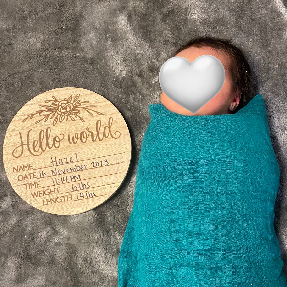 glowtzen's tweet photo. hi no one asked but i had my baby last week!!! https://t.co/xCFfhDsh8c