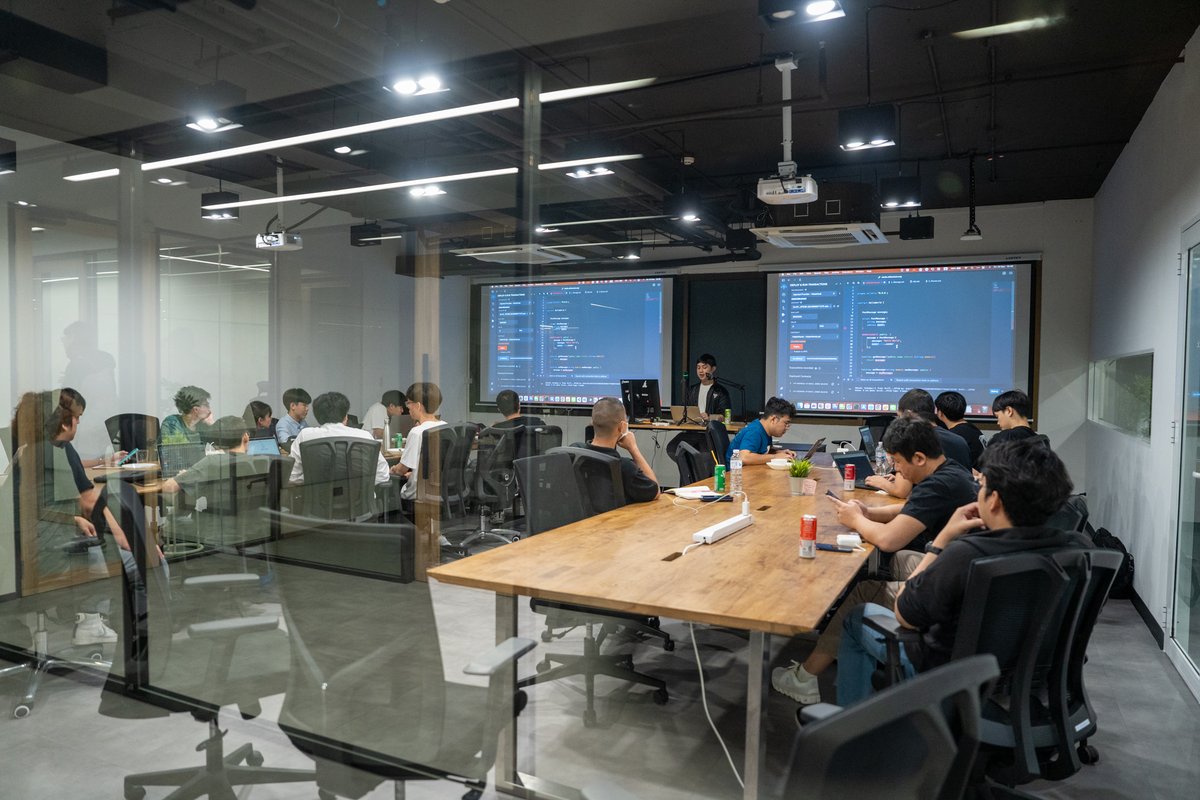 CleverseTeam's tweet photo. 🚀 Thanks for joining the "Build on Viction Workshop"! This event is part of the Viction Horizon Startup Hackathon. Special shoutout to K. Earth, Senior Software Engineer at Cleverse, for sharing valuable insights into #VictionChain.
@BuildOnViction
 #Cleverseweb3event #Viction https://t.co/PnfkYwX4Pw