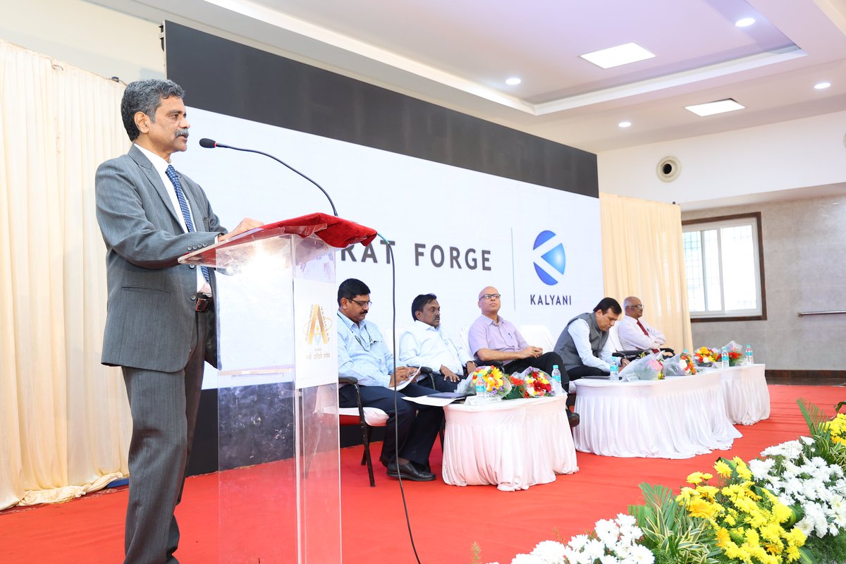 AVANI_PR's tweet photo. AVNL in collaboration with Society of Indian Defence Manufacturers @SIDM India has successfully orgainzed “Make in India for Defence" Indigenisation Conclave 2023 today in AVNL Estate, Avadi. This initiative served as a dedicated platform for industry partners, with a specific focus on MSMEs to join hands with AVNL and contribute for the Indigenization drive.

Shri. Sanjay Dwivedi, CMD/AVNL has highlighted the importance of indigenization drive thereby reducing imports and achieving self reliance in defence production. He also brought out the significant indigenization efforts being taken by AVNL Units. 

Mr. Ramesh K, Director General Designate, SIDM has given the welcome address and  emphasized the collaboration required with industries to promote indigenization. Officers from DRDO, DGQA, TIDCO also highlighted the need of indigenization and efforts to be taken by all stake holders. Officers from AVNL have given presentation on indigenization activties and vendor registration procedures. This event was attended by various industry partners,MSMEs and Officials from AVNL, SIDM, DRDO, DGQA and TIDCO.

This conclave offered opportunities for one-on-one interactions and the display of sub-assemblies provided a tangible representation of the indigenization process. These collective efforts underscored a significant stride towards achieving self-reliance in the Defence sector.

@SpokespersonMoD  @DefProdnIndia  @SIDMIndia