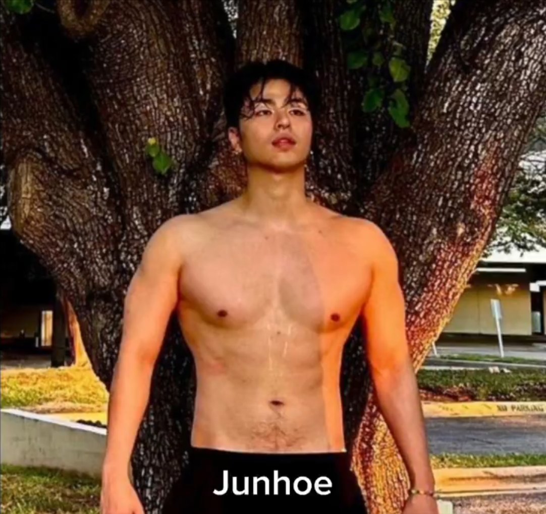 Elowen19's tweet photo. HAHAHAHAHAHAH! #WELLRAISED 🤌🤌 https://t.co/qEti6fRrM6