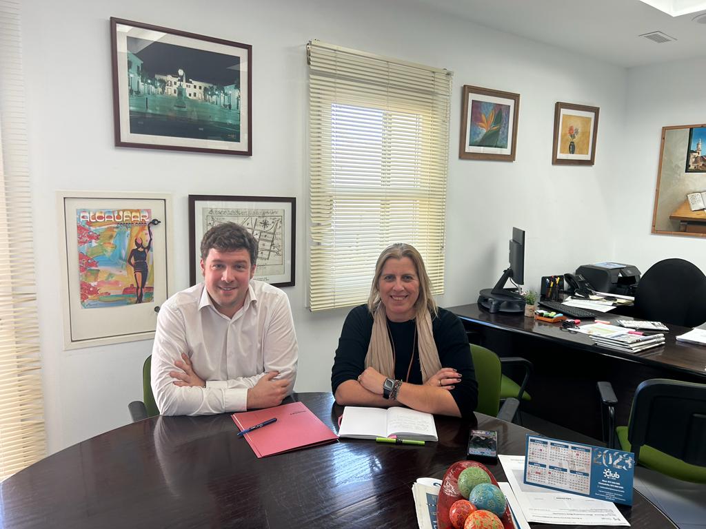 Reunió amb el nou gerent del @centrebit_menorca cercant sinergies positives per al municipi. 
Tres vessants on poder col.laborar:
 #innovacio  #activitatempresarial
#ciencia