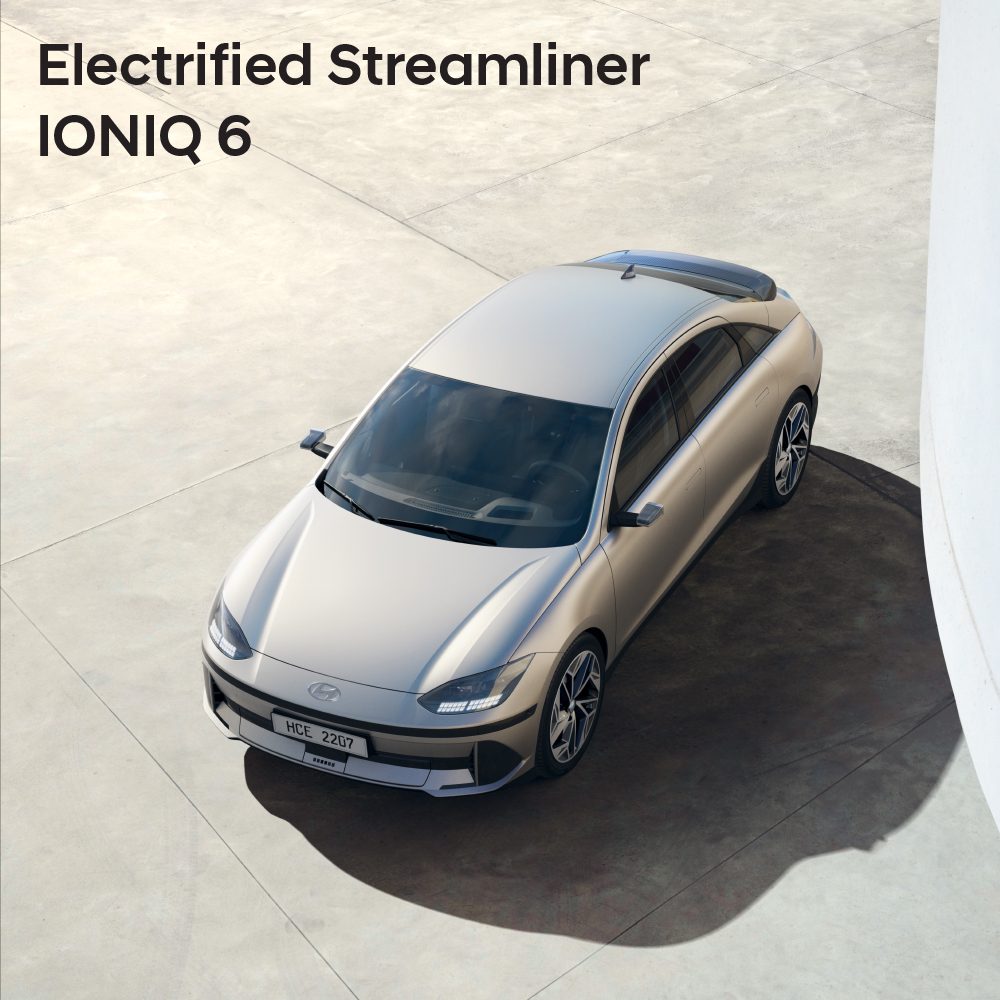 Hyundai_KSA's tweet photo. انطلق برحلات وقودها الكهرباء مع أيونك 6، السيارة الكهربائية فائقة الانسيابية

Electrify your journeys with the IONIQ 6, the Electrified Streamliner

#Hyundai #Hyundai_almajdouie #IONIQ #IONIQ6 #ElectrifiedStreamliner #EV

#هيونداي #هيونداي_المجدوعي#أيونك #أيونك6 #سيارة_كهربائية https://t.co/lMjD8z2Bqe