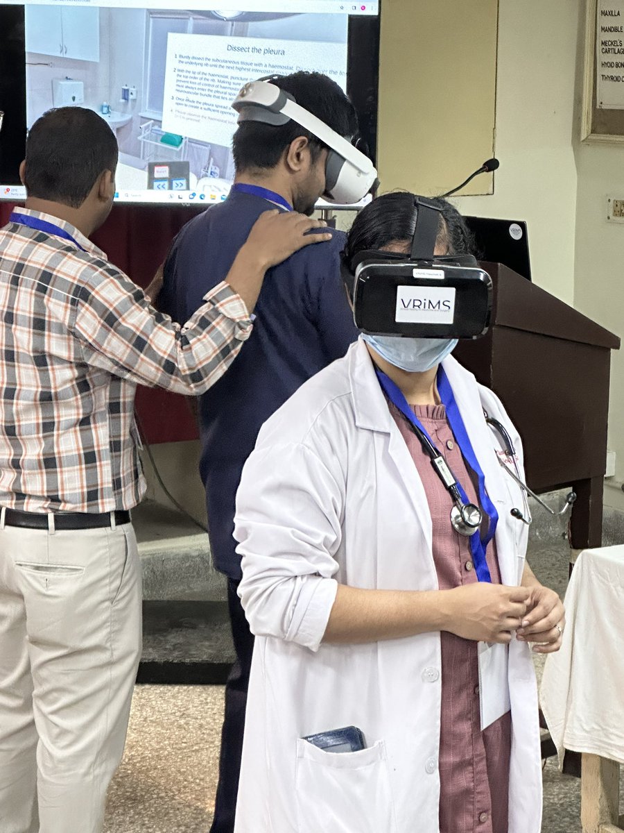 What is this? A coupler for microvascular surgery demonstrated on a placenta, a first in Punjab &amp; demonstration of XR and it’s utility in surgical training. #vrims #vrmedicineandsurgery #virtualreality #extendedreality #augmentedreality #mixedreality #VR #AR #XR #medicaleducation