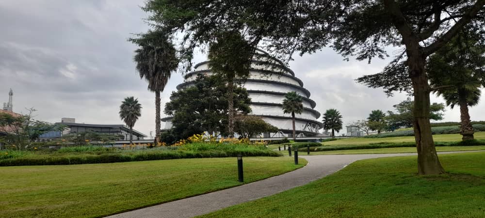 CLGF_News's tweet image. #CLGC2023 - Thank you #Rwanda for a warm welcome &amp;amp; an excellent venue for our conference. We were honoured to have the presence of @JCMusabyimana to open &amp;amp; close  the event. @RwandaLocalGov @ralgarwanda @CLGFSG_LSLACK  #localgov #Resilience