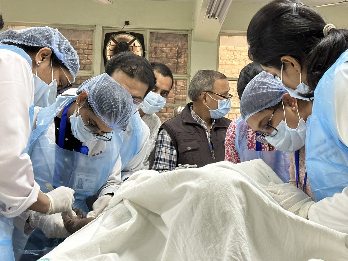 jagdhanda1's tweet photo. What is this? A coupler for microvascular surgery demonstrated on a placenta, a first in the north west of India and the Punjab. Also a first a demonstration of XR and it’s utility in surgical training. #vrims #vrmedicineandsurgery #virtualreality #extendedreality #augmentedreality #mixedreality #VR #AR #XR #medicaleducation