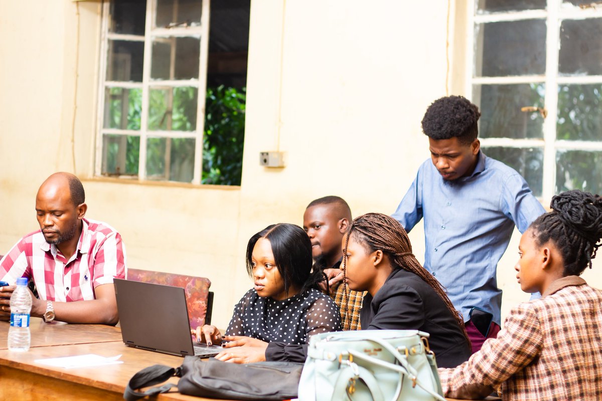 CisanetMalawi's tweet image. On the other hand, from the budget tracking exercise, interface meetings will follow to share findings &amp;amp; #evidence from the budget tracking exercises on the impact of resource allocation on #poverty_reduction &amp;amp; inequality in the #agriculture sector, especially on #women &amp;amp; #youth