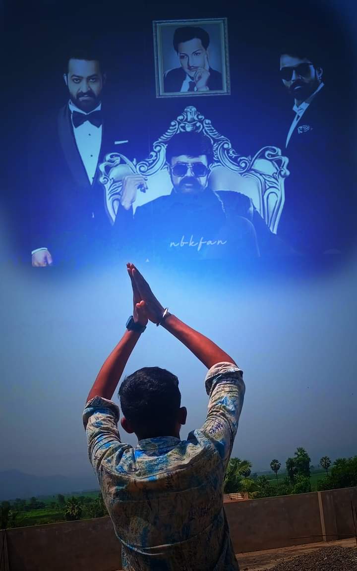 ManiDeep1160302's tweet photo. Nandhamuri FAMILY.....🤙💥💛✌️
#jaintr #NTR #balayya #kalayanram #SRNTR garu https://t.co/Fj2Tf3mQaE