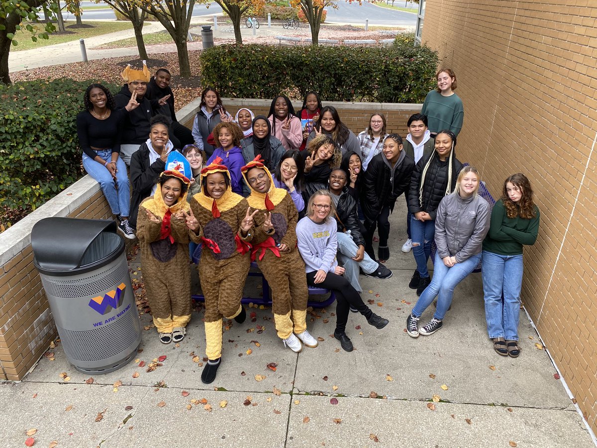 Melissa Edwards (@m_edwards00) on Twitter photo Here we go! Serving our Wayne families! 🦃💜<a href="/BDSeniors24/">Ben Davis Seniors co’ 24</a> <a href="/BenDavisHS/">Ben Davis High School</a> <a href="/WayneTwpSuper/">Dr. Jeff Butts</a> The biggest shout out to all of our schools!!!! <a href="/braytonam/">Brayton Mendenhall</a> Here we go! Serving our Wayne families! 🦃💜<a href="/BDSeniors24/">Ben Davis Seniors co’ 24</a> <a href="/BenDavisHS/">Ben Davis High School</a> <a href="/WayneTwpSuper/">Dr. Jeff Butts</a> The biggest shout out to all of our schools!!!! <a href="/braytonam/">Brayton Mendenhall</a>