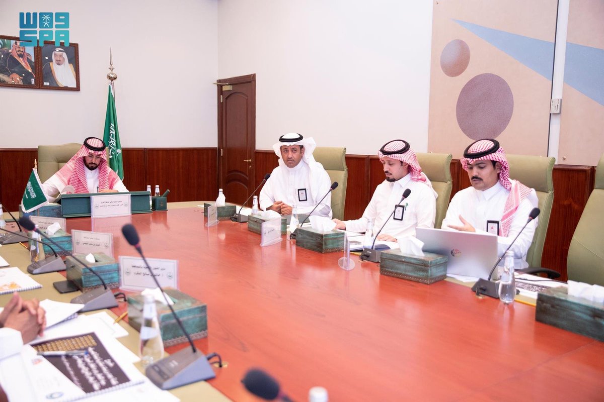 SPAregions's tweet photo. محافظ الخرج يطلع على الدراسة الشاملة لتصريف مياه الأمطار ودرء أخطار السيول بالمحافظة.
https://t.co/bC6G6WwKNE
#واس_عام https://t.co/8DetesMeJB