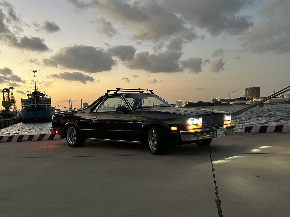 Funkydogg_remix's tweet photo. 200万の時に買っといてよかった
車高下げた。かっこよ https://t.co/6VAsDJoErj